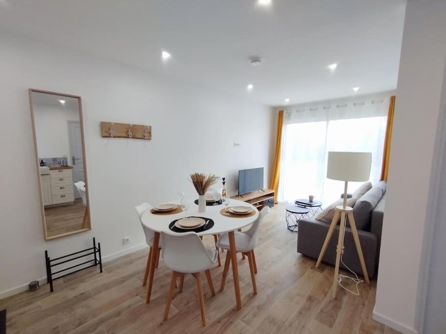 Logement Au Calme Avec Jardin Proche De Vannes Elven Exterior photo